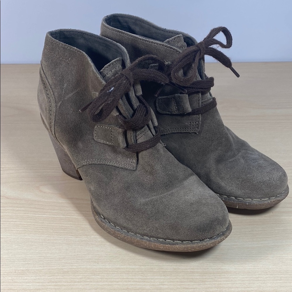 Clarks Dark Taupe Suede Lace Up Ankle Boots with 2.5” Heel